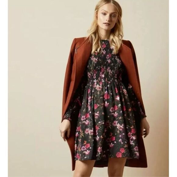 TED BAKER Aerrin Fern Forest Long Sleeve Dress Black Floral Smocked‎ Size 3 New - Picture 1 of 15